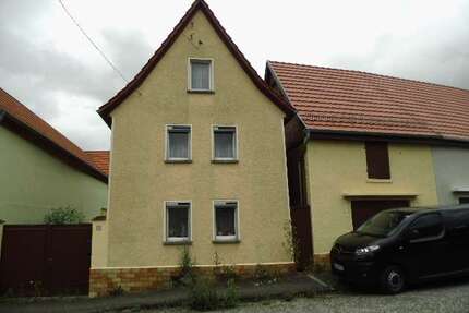 Haus zum Kaufen in Allstedt 35.000,00 € 104 m²