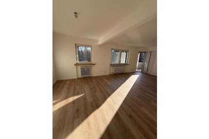 Wohnung zum Kaufen in Bergisch-Gladbach 319.900,00 € 90.47 m²