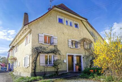 Einfamilienhaus m. ELW am Bodensee - charmanter Altbau, kl Garten - Stetten