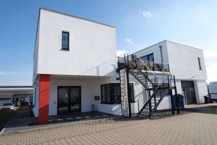 Haus zum Kaufen in Nördlingen 850.000,00 € 181 m²