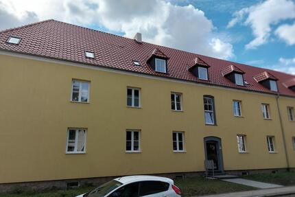 Schöne 2 Raum Wohnung in der Gartenstadt Leuna zu vermieten