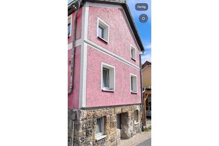 Wohnung zum Vermieten auch WG - 400,00&nbsp;EUR Kaltmiete, ca.&nbsp; 135,00&nbsp;m&sup2; in Lichtenfels (PLZ: 96215)