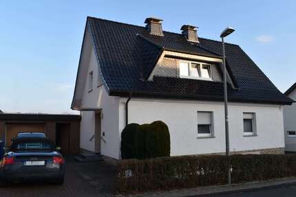 Haus zum Kaufen in Bad Driburg 299.000,00 € 120 m²