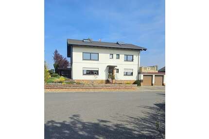 Haus zum Kaufen in Reinheim 680.000,00 € 274.2 m²