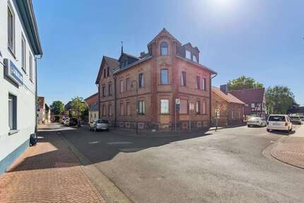 Haus zum Kaufen in Großkrotzenburg 780.000,00 € 456 m²