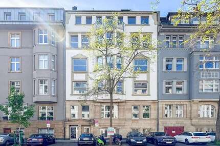 Wohnung zum Kaufen in Düsseldorf 785.000,00 € 164.49 m²