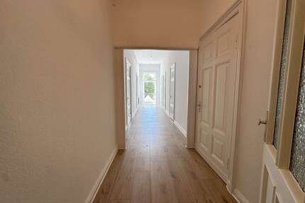 Wohnung zum Mieten in Neumünster 1.030,00 € 101.73 m²