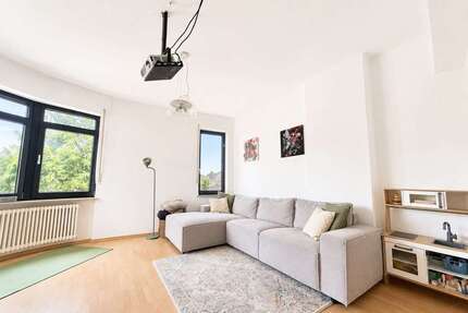 Wohnung zum Mieten in Krefeld-Uerdingen 895,00 € 100 m²