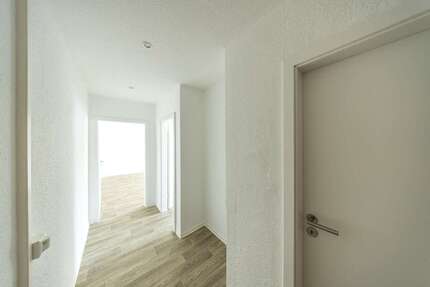 Wohnung zum Mieten in Löderburg 619,00 € 100 m²
