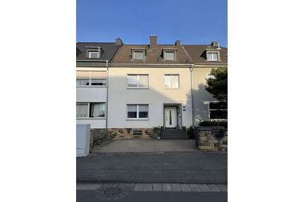 Haus zum Kaufen in Euskirchen 475.000,00 € 181 m²