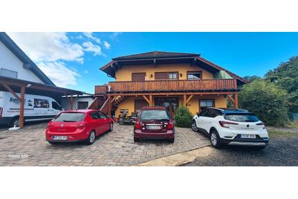 Stilvolle Landhaus Villa mit unverbaubarem Ausblick + 2 ELW - Asbach