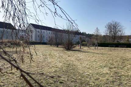 Wohnung zum Mieten in Groß Schacksdorf 323,00 € 66 m²