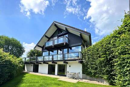 Haus zum Kaufen in Schlüchtern 549.000,00 € 248.84 m²