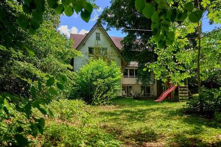 Haus zum Kaufen in Dreieich 2.290.000,00 € 322.44 m²