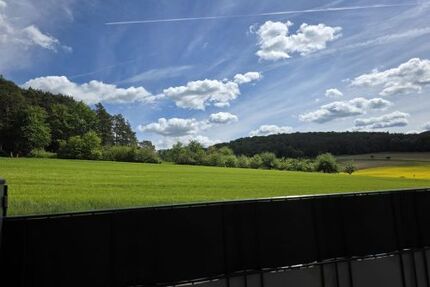 Herrlicher Ausblick! 2 Zimmer-Eigentumswohnung mit Terrasse und Stellplatz in Nüdlingen (ID 10385)