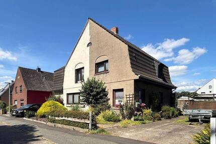 Doppelhaushälfte in zentraler Lage von Bremen Grohn!