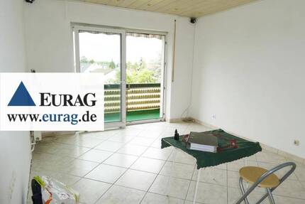 FÜ-Eigenes Heim: Gut geschnittene 3-Zimmer-Wohnung mit 2 Balkonen (3.OG) - Fürth