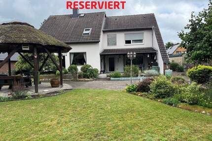 PERFEKT ! Schöne Lage ! EINFAMILIEN - HAUS auf sonnigem GRUNDSTÜCK in LANGWEDEL-Cluvenhagen