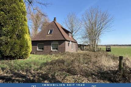 Haus zum Kaufen in Jade 98.000,00 € 95 m²