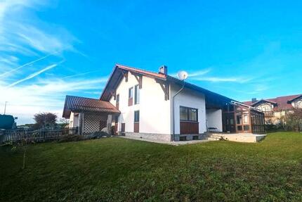 Modernisiertes EFH mit Wintergarten und Einliegerwohnung 270qm² - Winzer