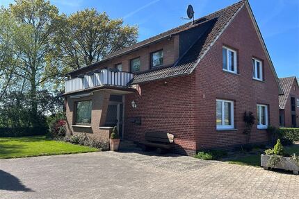 Interessantes Wohnhaus mit 2 Wohnungen, Nebengebäude und Grünland - Stolzenau
