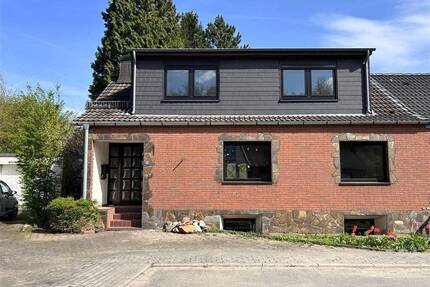 Charmantes Einfamilienhaus mit großzügigem Grundstück in Essen