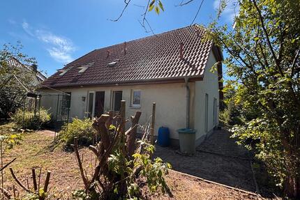 Grundstück mit Einfamilienhaus in Tessin