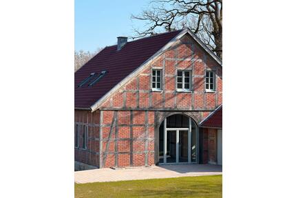 Fachwerkhaus im Grünen - 2.390,00&nbsp;EUR Kaltmiete, ca.&nbsp; 180,00&nbsp;m&sup2; in Lengerich (PLZ: 49525)