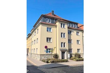 3-Raum Wohnung mit Balkon, Kamin und Laminatboden - Eisenach