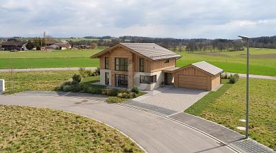 WOHNTRAUM MIT ALPENBLICK - 599.990,00&nbsp;EUR Kaufpreis, ca.&nbsp; 670,00&nbsp;m&sup2; in Pfaffing (PLZ: 83539)
