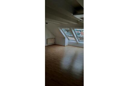 Nürnberg Katzwang 2,5 Zimmer-DG Wohnung