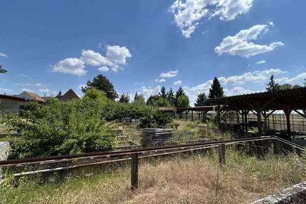 Grundstück zu verkaufen in Leutershausen 300.000,00 € 3284 m²