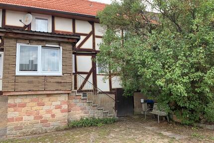 Fachwerkhäuser - 70.000,00&nbsp;EUR Kaufpreis, ca.&nbsp; 130,00&nbsp;m&sup2; in Knüllwald (PLZ: 34593)