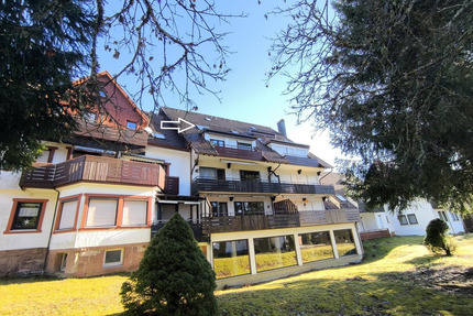 2-Zimmer-Wohnung mit Balkon und Tiefgaragenstellplatz in Freudenstadt-Kniebis