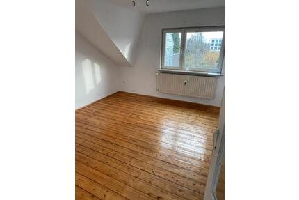 Helle 50qm Dachgeschoss Wohnung 2ZKDB Kohlscheid -Nähe Aachen - Herzogenrath