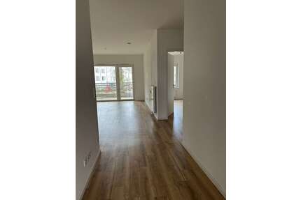 Wohnung zum Mieten in Berlin 975,97 € 57.41 m²