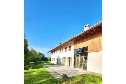 Haus zum Kaufen in Vogtareuth 5.440.000,00 € 474 m²