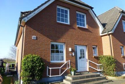 Doppelhaus-Hälfte zu verkaufen - 299.000,00&nbsp;EUR Kaufpreis, ca.&nbsp; 114,00&nbsp;m&sup2; in Bremervörde (PLZ: 27432)