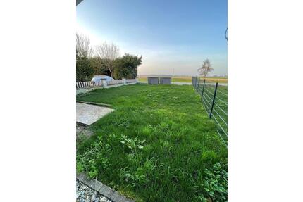 2 Zimmer Wohnung, 57 qm, großes Gartenabteil, ab sofort verfügbar - Neuried