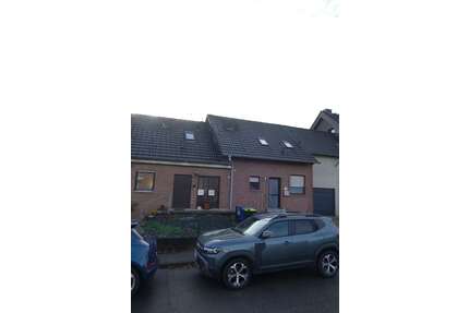 Haus zum Kaufen in Merzenich-Golzheim 320.000,00 € 235 m²