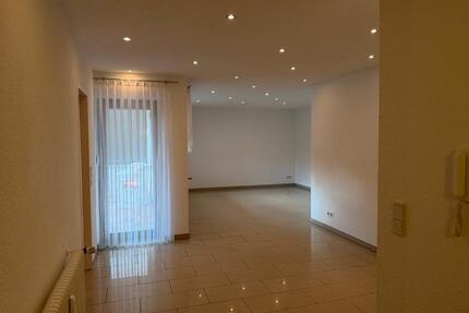 Großzügig 2,5 Zimmer Wohnung mit Balkon - Königsbronn