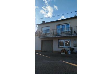 Haus zu verkaufen - 95.000,00&nbsp;EUR Kaufpreis, ca.&nbsp; 100,00&nbsp;m&sup2; in Düngenheim (PLZ: 56761)