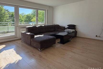 Sonne, Raum & Potenzial - Ihr neues Zuhause mit Terrassenblick - Backnang