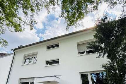 Haus zum Kaufen in Meerbusch 1.100.000,00 € 368 m²