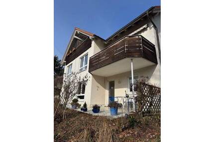 Dachstudiowhg.für Individualisten in schöner, ruhiger Lage von Ahnatal 2 ZKB, Loggia, Küche