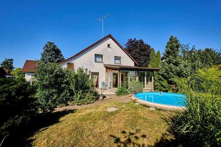 Haus zum Kaufen in Aiterhofen 229.000,00 € 128.38 m²