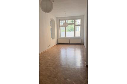 2 Zimmerwohnung in der City! - 450,00&nbsp;EUR Kaltmiete, ca.&nbsp; 71,00&nbsp;m&sup2; in Jacobsdorf (PLZ: 15236)