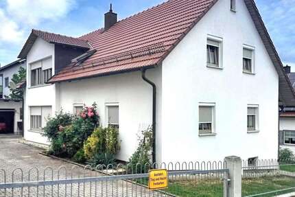 Haus zum Kaufen in Ergoldsbach 430.000,00 € 147.96 m²