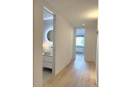 Stilvolle kernsanierte 3-Zimmer-Wohnung mit Balkon in Solln - Erstbezug, provisionsfrei - München Thalk.Obersendl.-Forsten-Fürstenr.-Solln