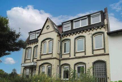 Absolute Gelegenheit: 3 sanierungsbedürftige Wohnungen, ca. 331qm in Kassel-Waldau zu verkaufen